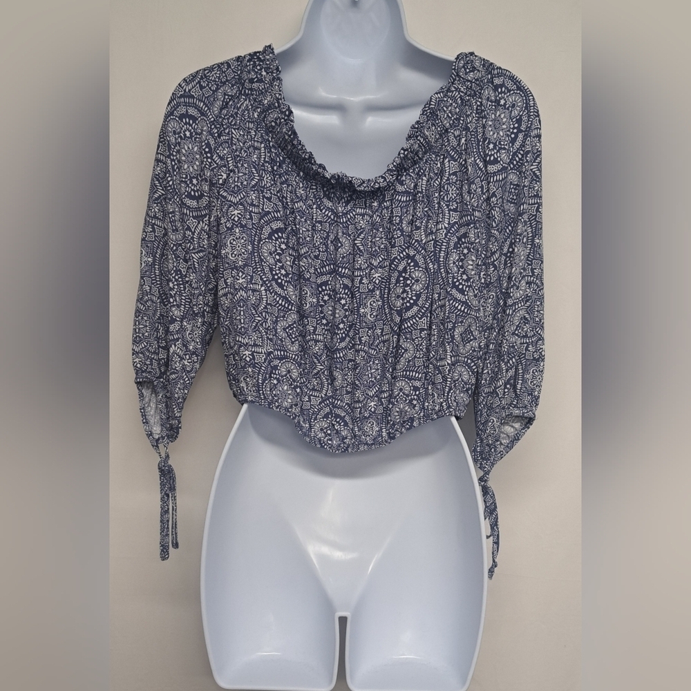 Live To Be Spoiled M Over The Shoulder Crop Top Sleeve Ties Elastic Neck & Waist - Picture 2 of 6